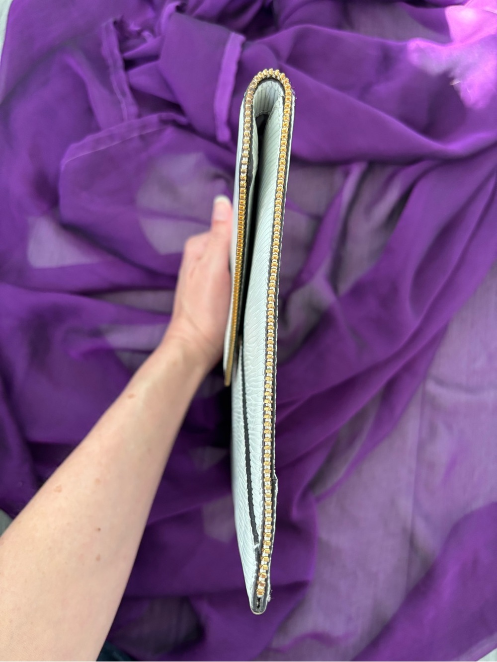 Rebecca Minkoff Leo envelope clutch with zipper detail. GUC. - Picture 7 of 13